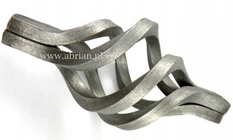 02.082.01 照片.(带域名）.png